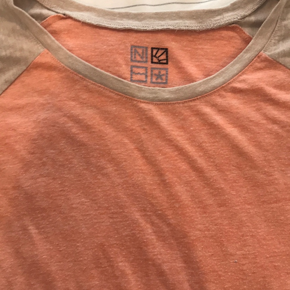 Nollie orange and beige tee